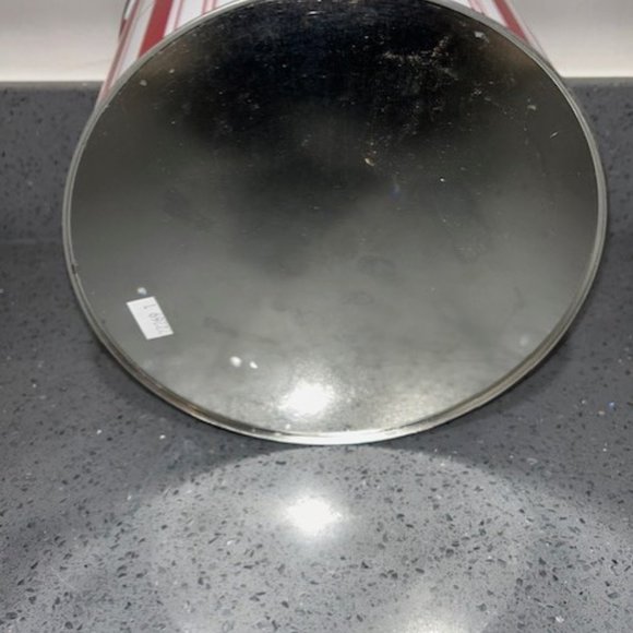 Elton John The Popcorn Factory SEALED Popcorn Tin Yellow Brick Road Final Tour - Picture 4 of 4